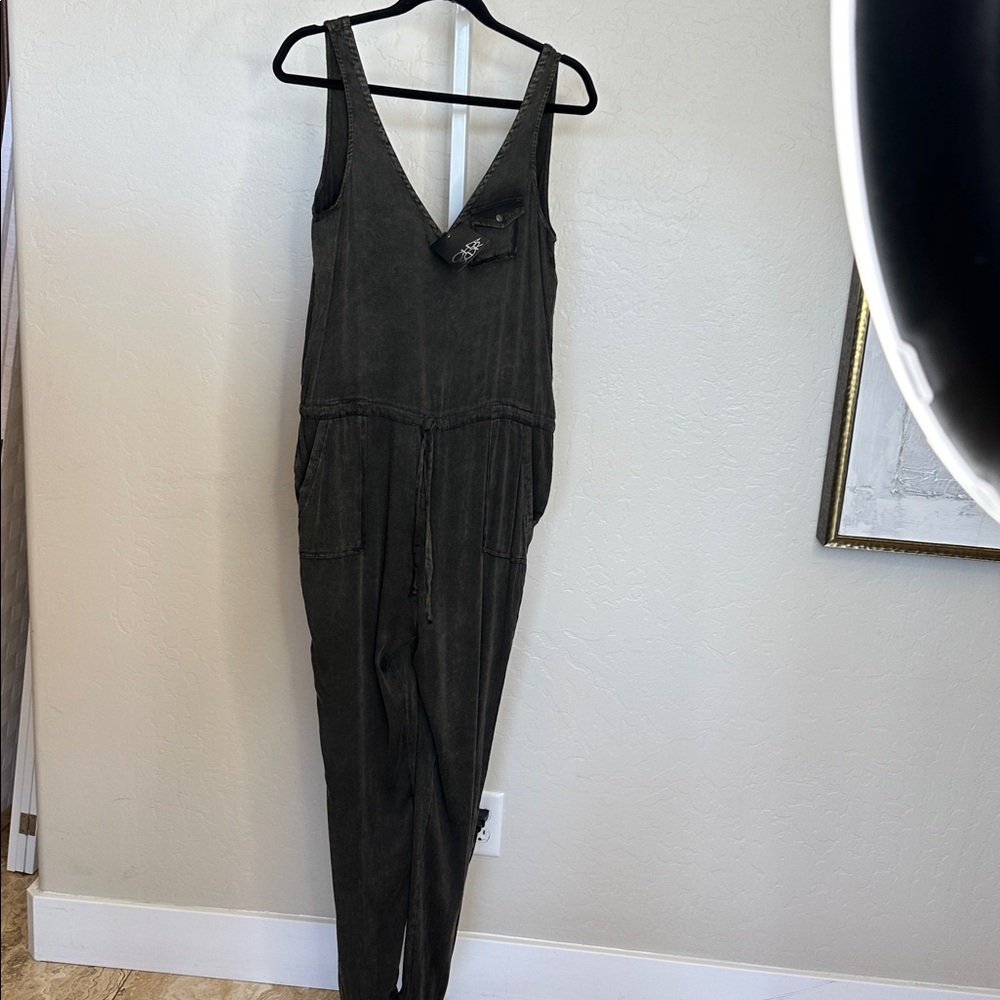 NWT Chaser med grey acid wash Sleeveless Jumpsuit